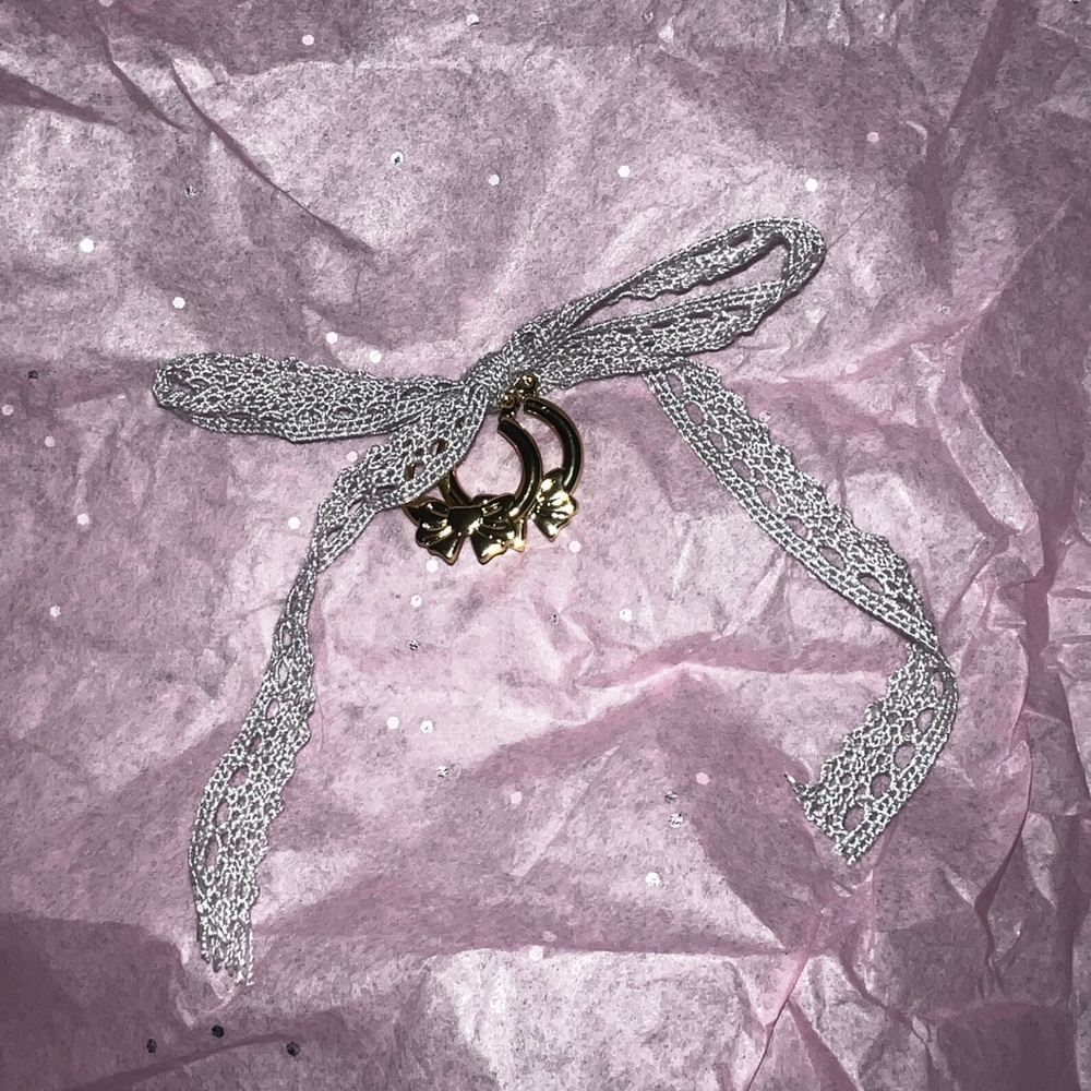 Gold Bow Hoops 🎀✨ - Picture 4 of 4